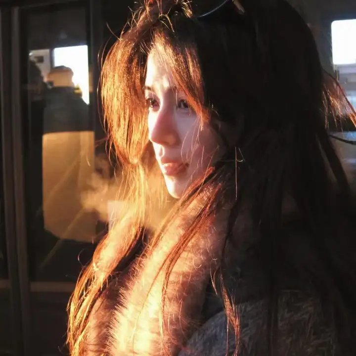 镇巴女子 海报
